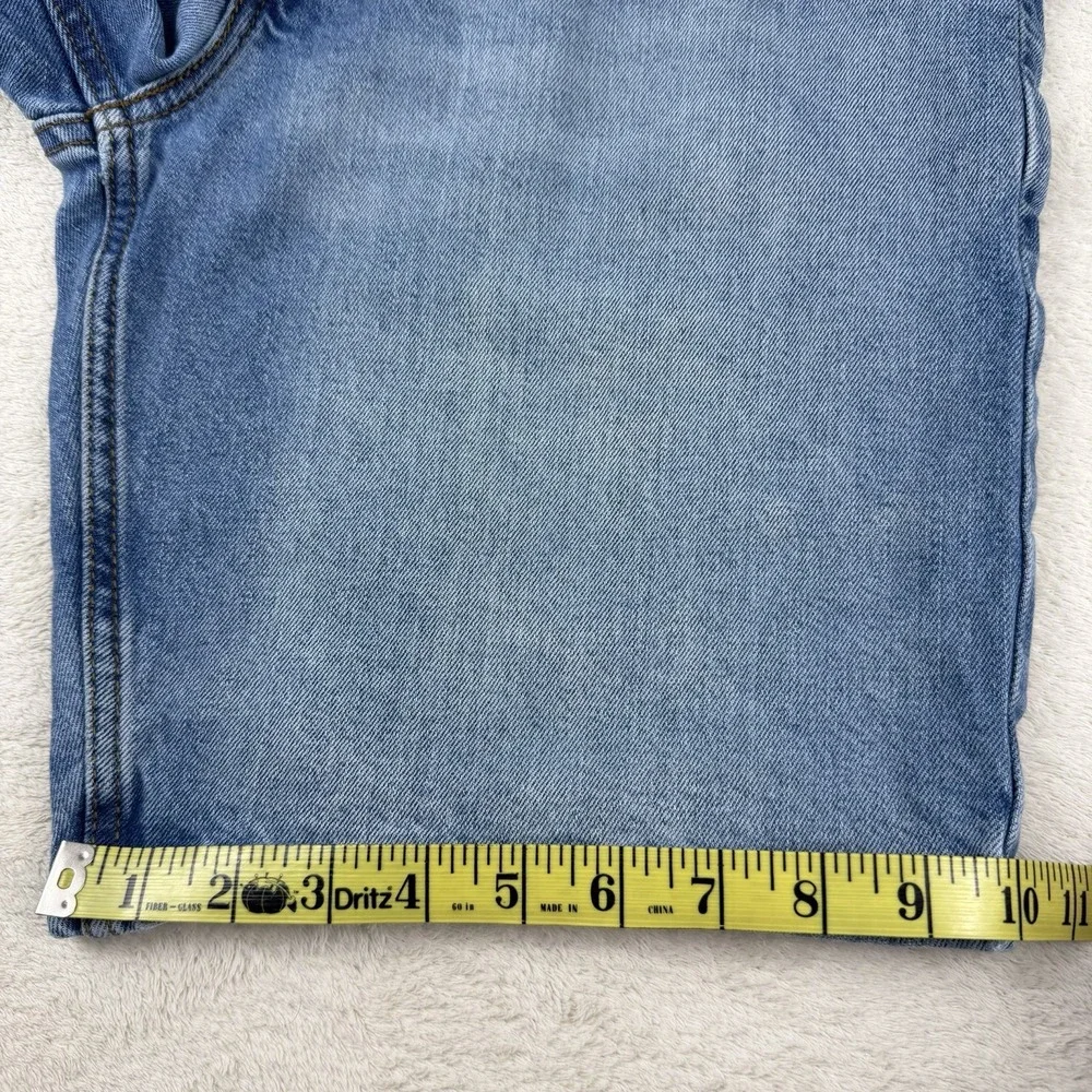 Levi Strauss Signature Medium Wash Denim Jean Shorts Size‎ 32